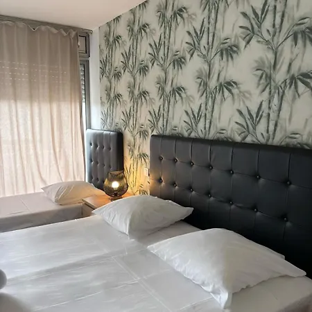 Sable Et Soleil - Port Et Hotel