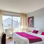 Hotel Sable Et Soleil - Port, Plage&jacuzzi Privé 3*