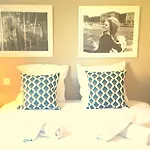 Hotel Sable Et Soleil - Port, Plage&jacuzzi Privé Fréjus