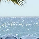 Sable Et Soleil - Port, Plage&jacuzzi Privé 3* Fréjus