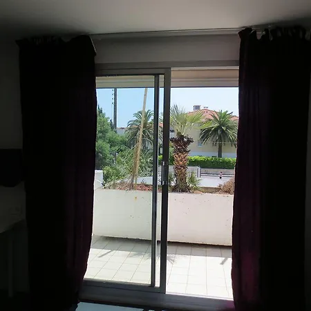 Hotel Sable Et Soleil - Port Et Fréjus