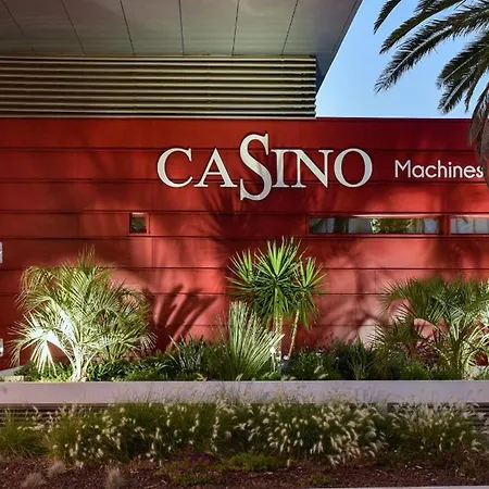 Otel Sable Et Soleil - Port, & Jacuzzi Prive Fréjus