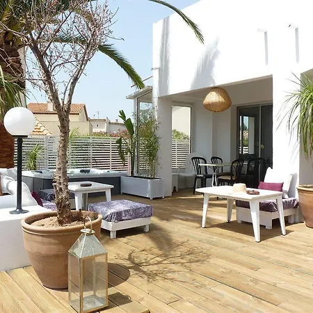 Sable Et Soleil - Port Et Hotel