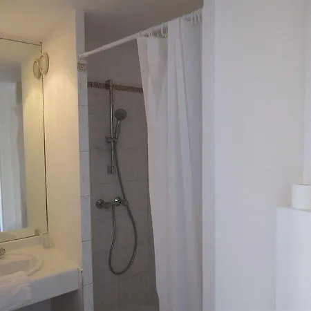 Hotel Sable Et Soleil - Port, Et Jacuzzi Prive 3*