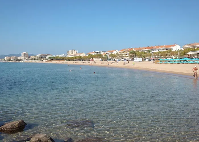 Sable Et Soleil - Port, Plage&jacuzzi Privé 3*