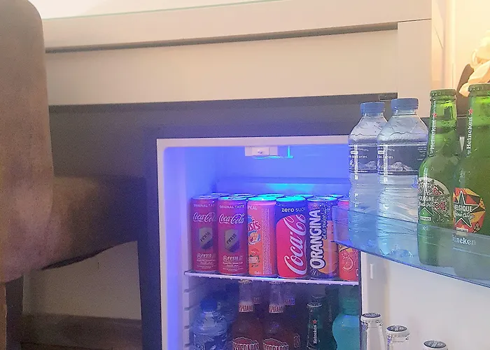 Hotel Sable Et Soleil - Port, Plage&jacuzzi Privé 3*