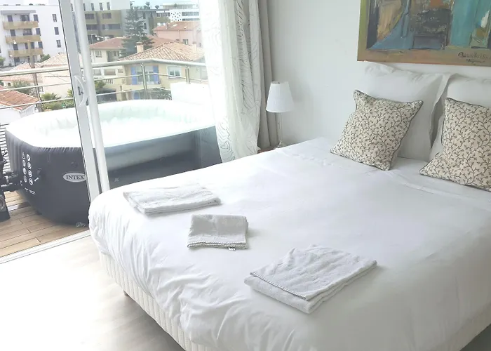 Sable Et Soleil - Port, Plage&jacuzzi Privé Fréjus