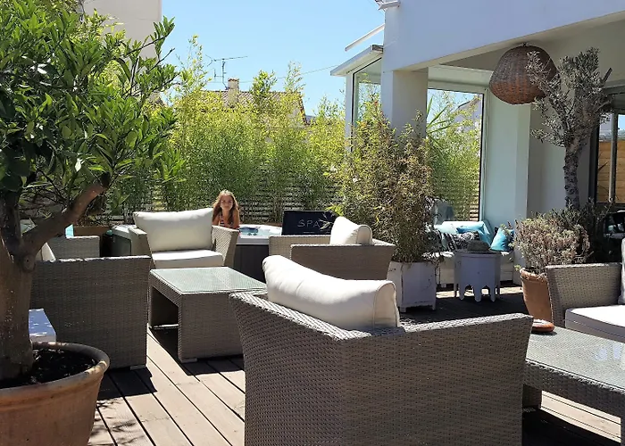 Sable Et Soleil - Port, Plage&jacuzzi Privé Hotel 3*